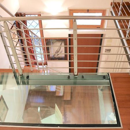 Charming Apartment In The Navigli District - 4 People Milánó Kültér fotó